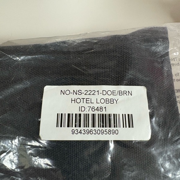 Quay Australia Hotel Lobby Oversized Square Sunglasses in Doe Brown - Picture 9 of 11